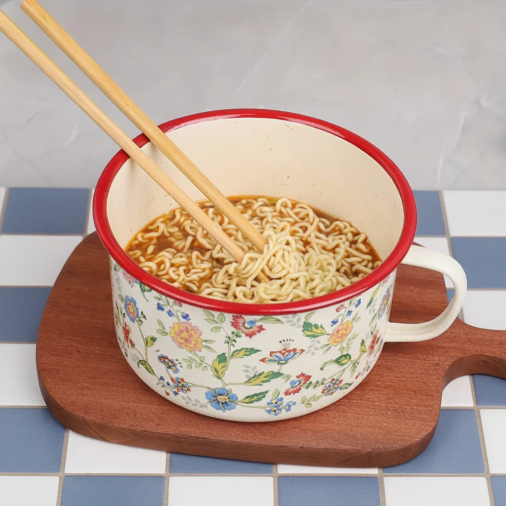 Thick Painted Porcelain Soup Bowls with Handles and Lids
